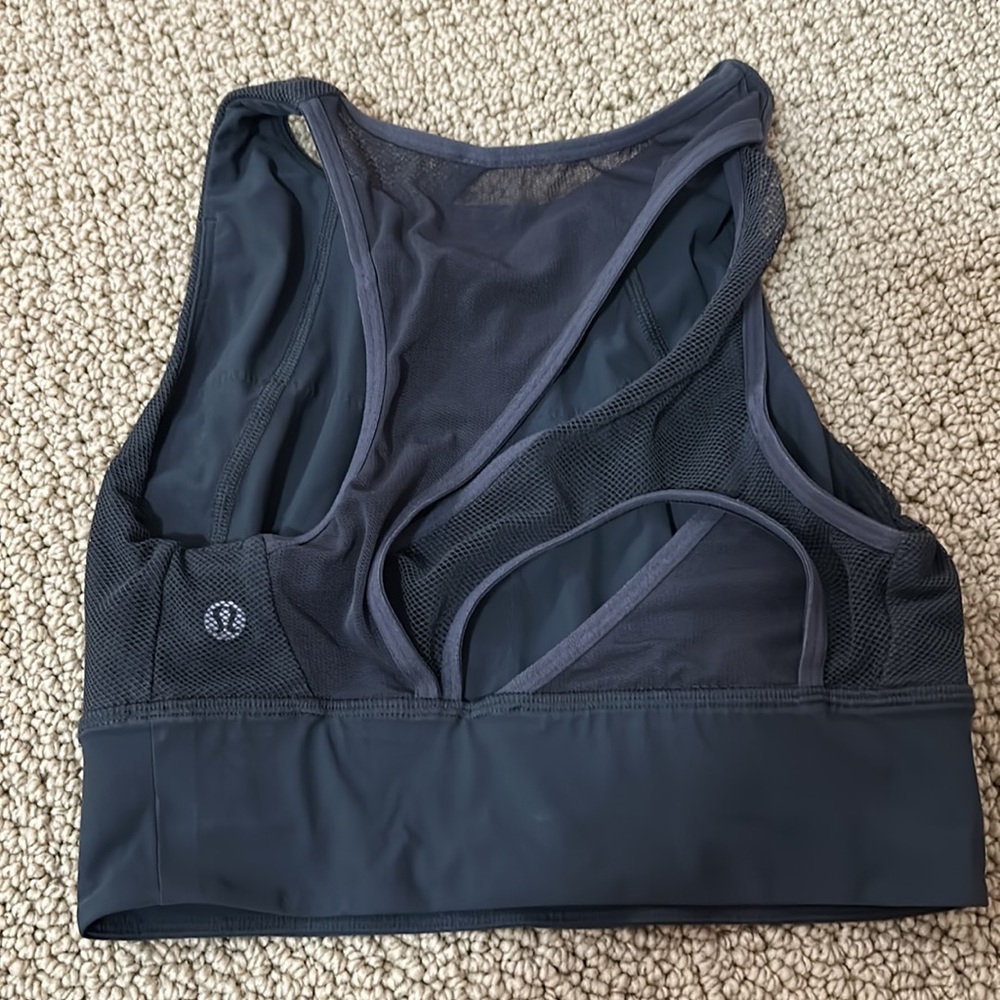 lululemon sports bra